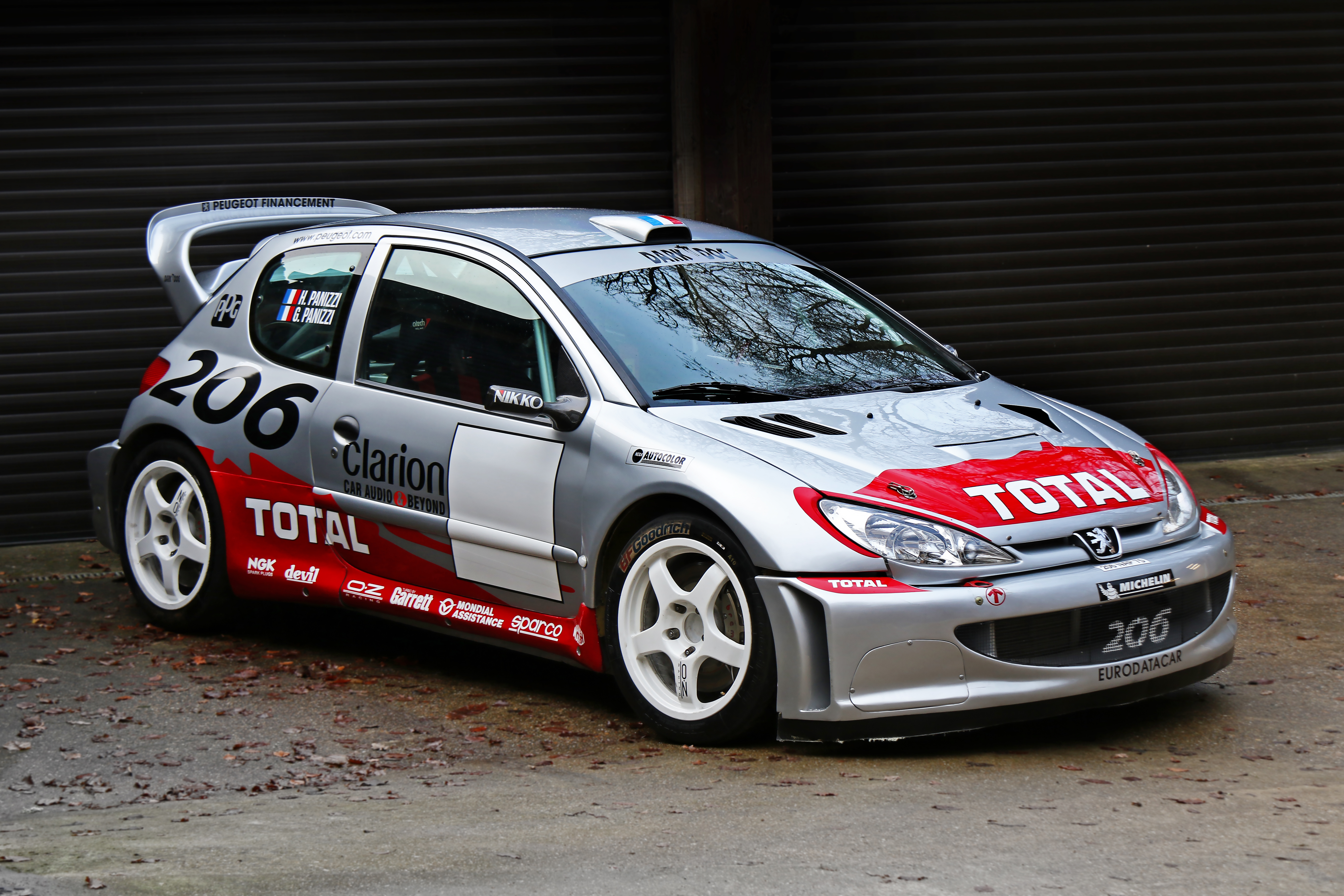 Une Peugeot 206 WRC à vendre (photos)