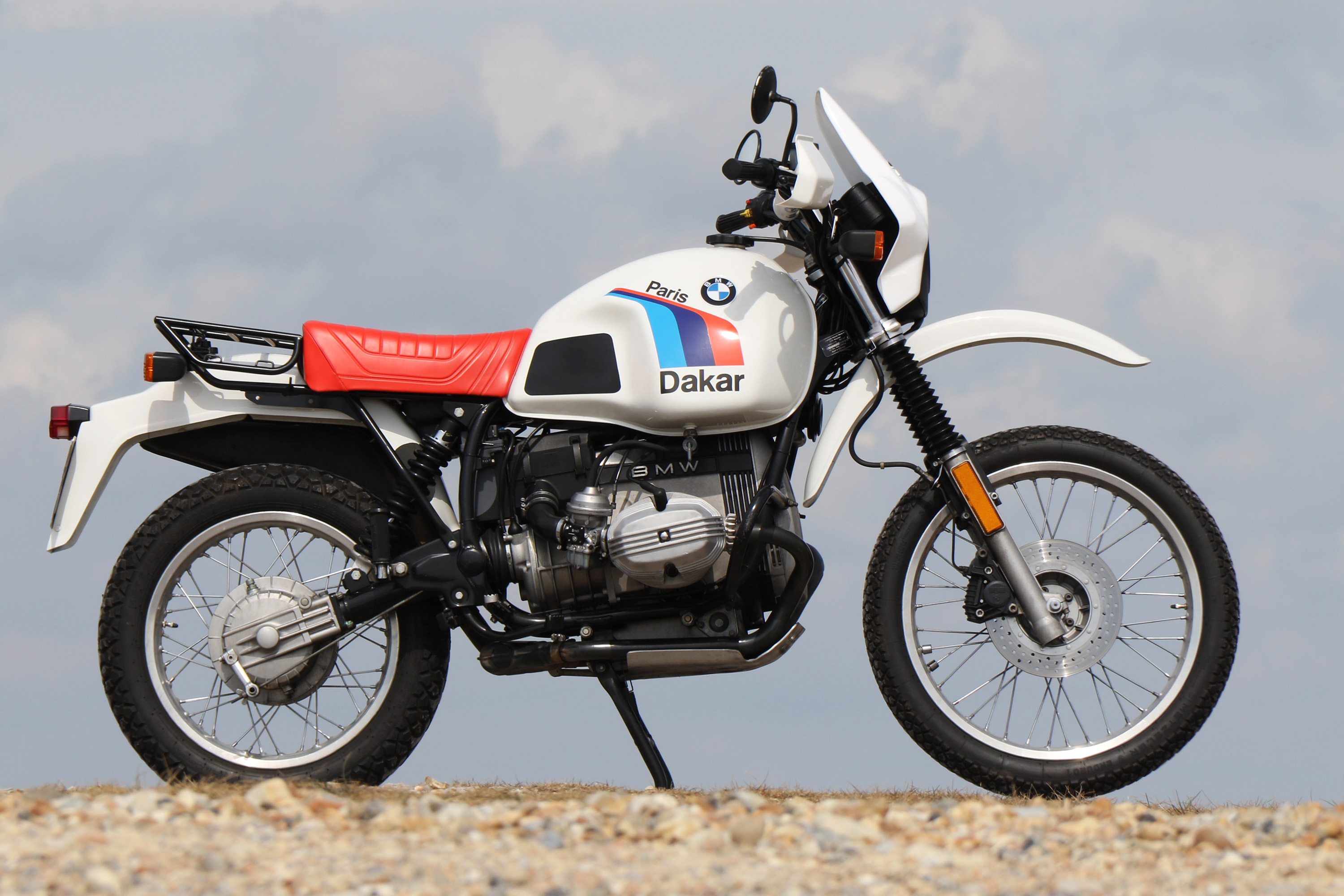 R80 gs outlet dakar