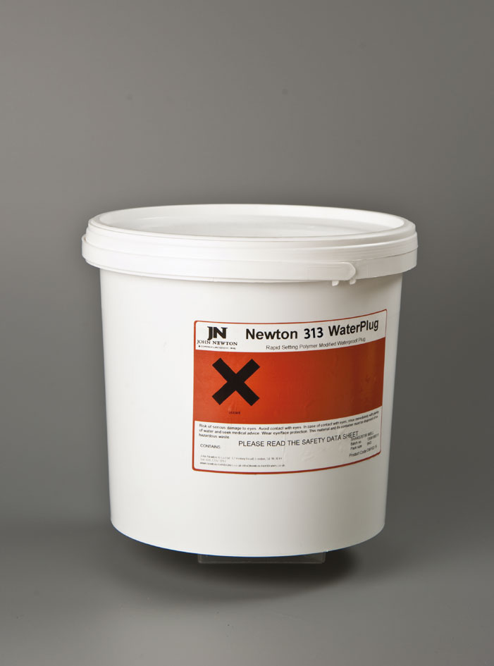 Fast Setting Polymer Compound to Seal Leaks Newton 313WP WaterPlug