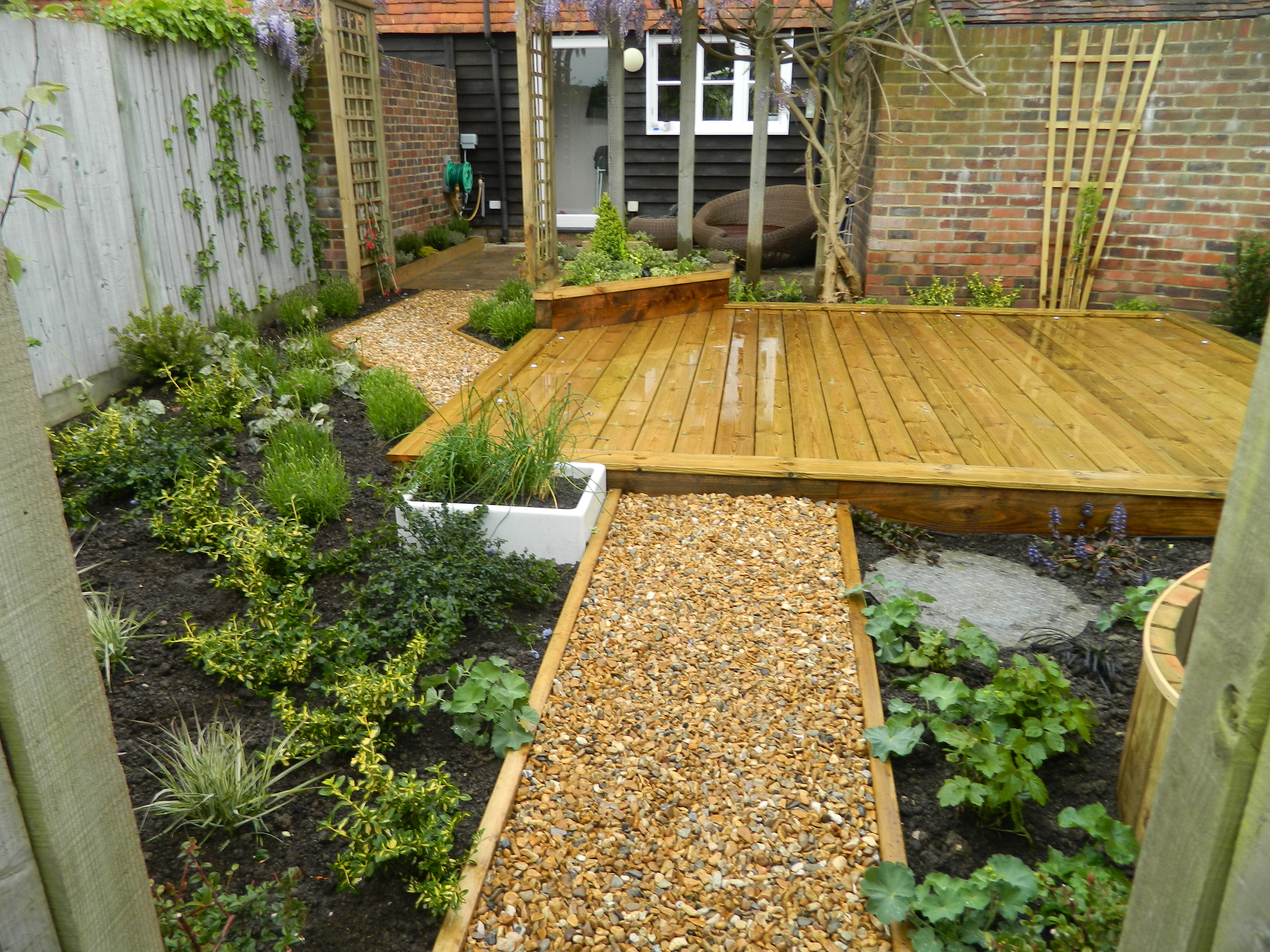 Landscaping near Tunbridge Wells / The Sussex Gardener